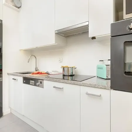 Pastel & Cozy With A Spacious Terrace In By Renters Apartment