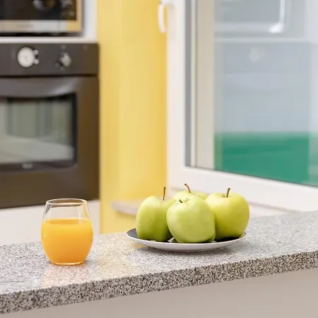 Pastel & Cozy With A Spacious Terrace In By Renters *
