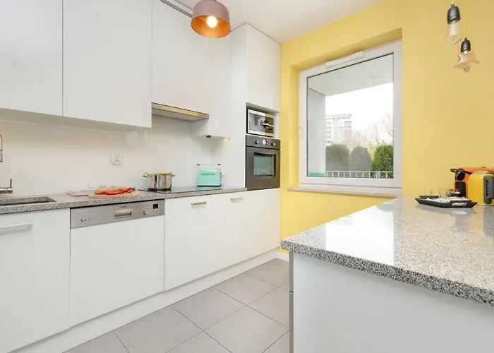 Pastel & Cozy With A Spacious Terrace In By Renters Apartment