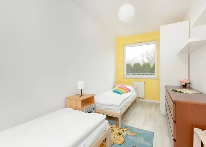 Pastel & Cozy With A Spacious Terrace In By Renters Apartment Danzig