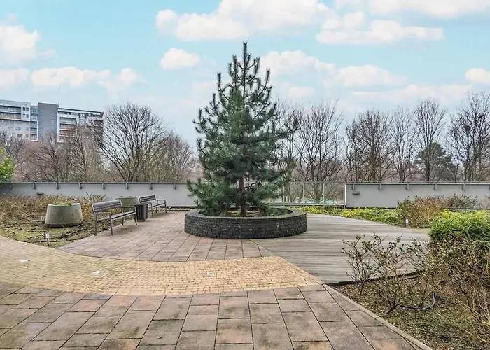 Pastel & Cozy With A Spacious Terrace In By Renters Apartment